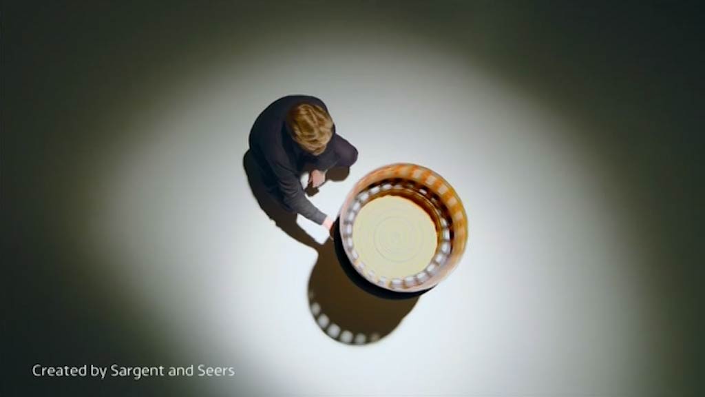 image from: ITV Ident 5 - Week 26 - Sargent and Seers